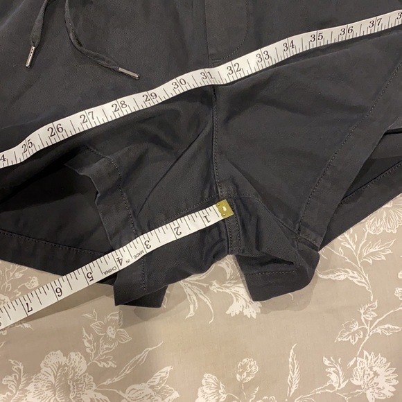Gap NWT Pull On Cotton Blend Shorts - Picture 13 of 14